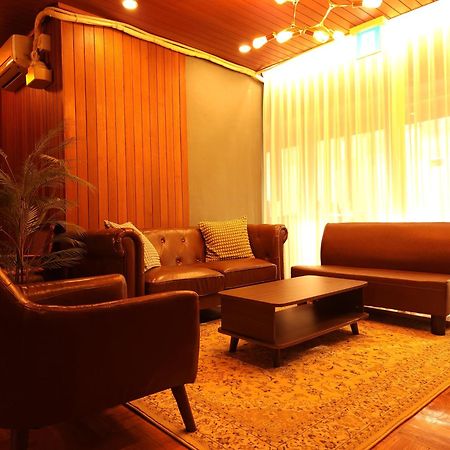 Oyo Hostel Myeongdong 5 Сеул Экстерьер фото