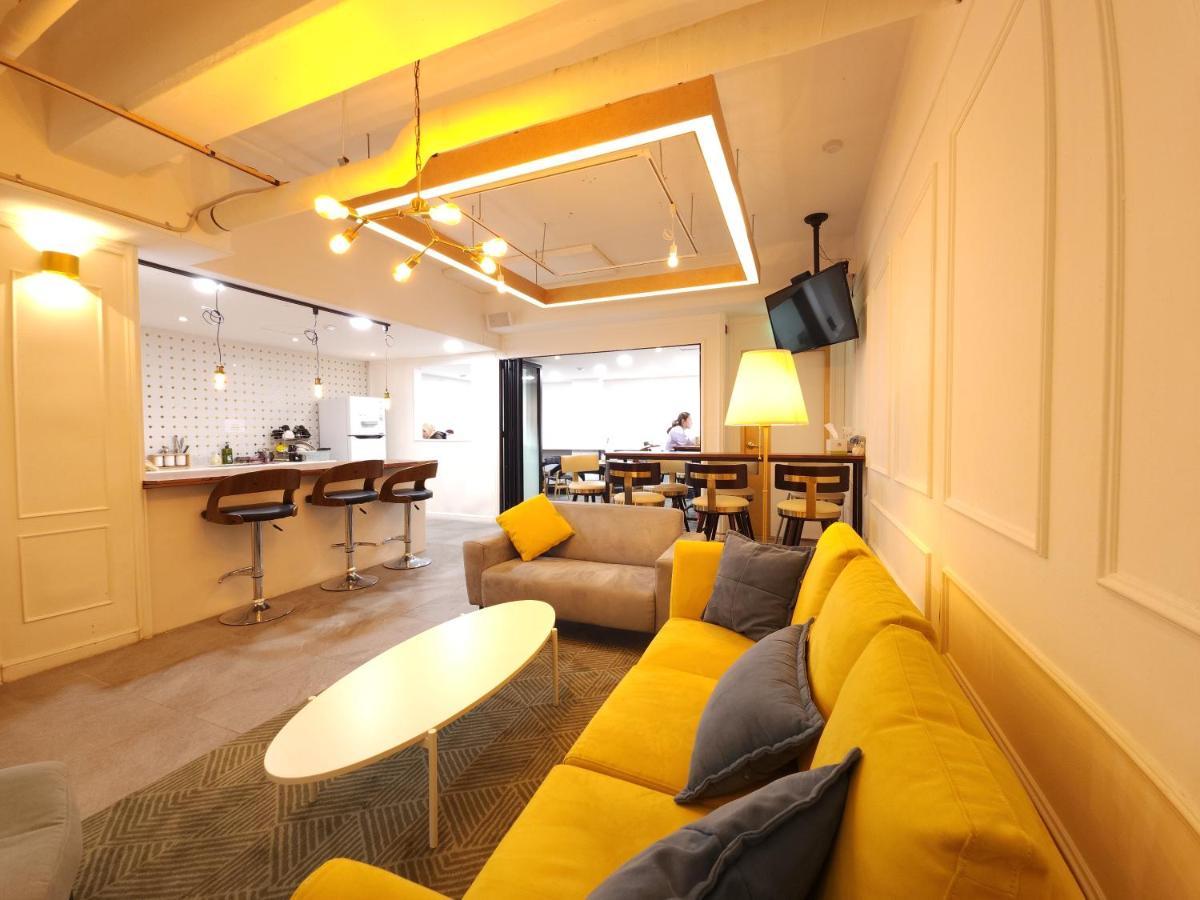Oyo Hostel Myeongdong 5 Сеул Экстерьер фото